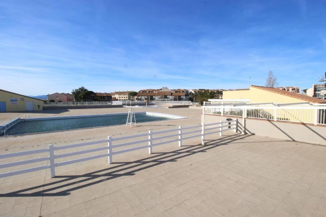 Residence Caraibes -Cap Coudalere, Ле Баркарес Экстерьер фото